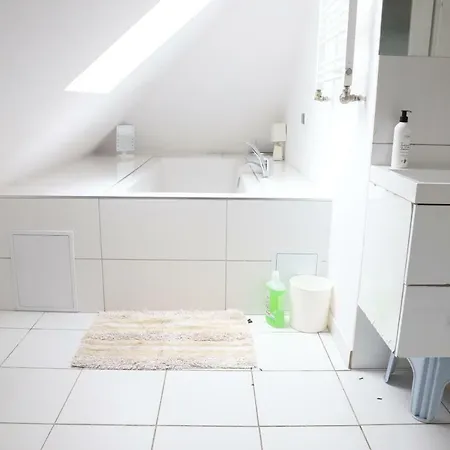 Biale Poddasze Apartment Zoppot